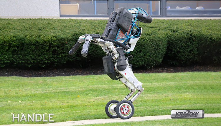 Boston-Dynamics-Handle-robot